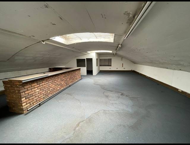 4,834M² WAREHOUSE TO LET IN ALRODE